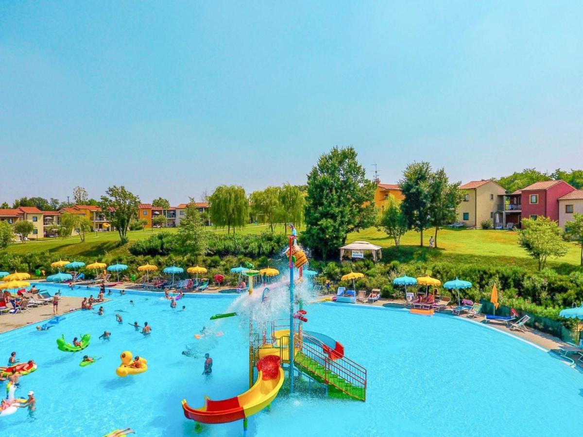 Apartment Belvedere Village-1 By Interhome คาวาลคาเซลเล ภายนอก รูปภาพ